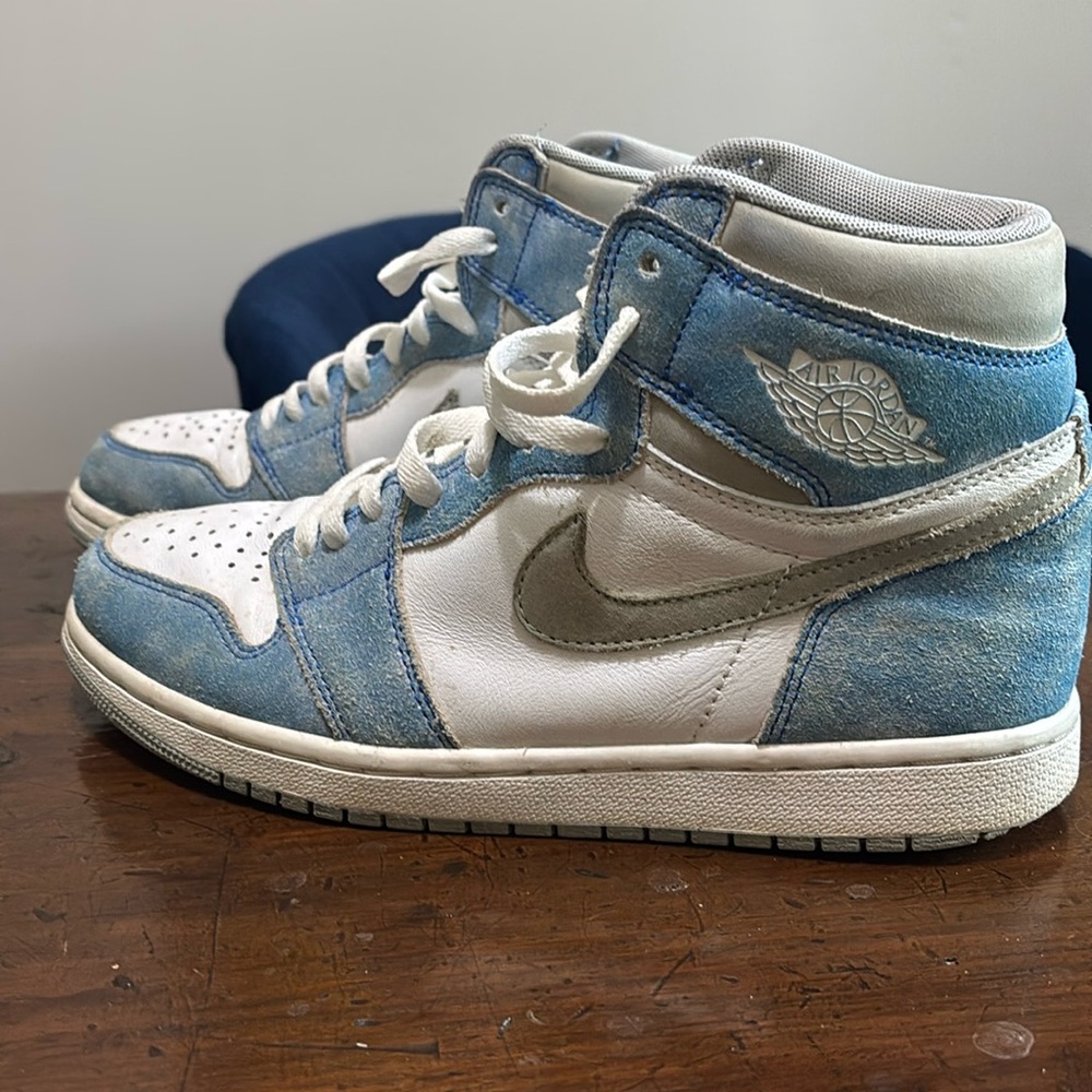 Jordan 1 Retro High OG Hyper Royal Smoke Grey Sneakers Size 8